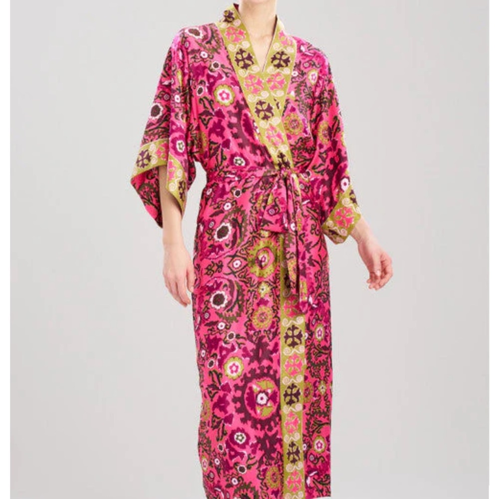 Natori Pink and Gold Floral Kimono Robe set with matching nightgown
